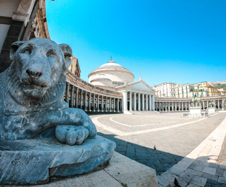 naples-place-du-plebiscite-768x636-1