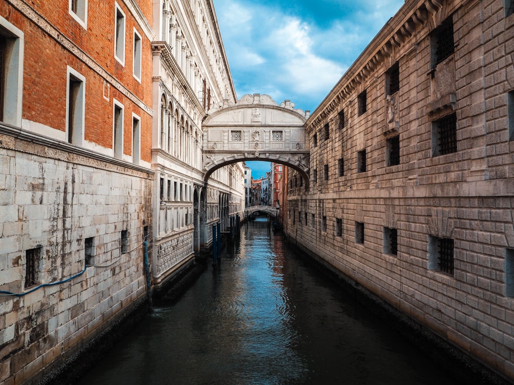 pont-des-soupirs-venise