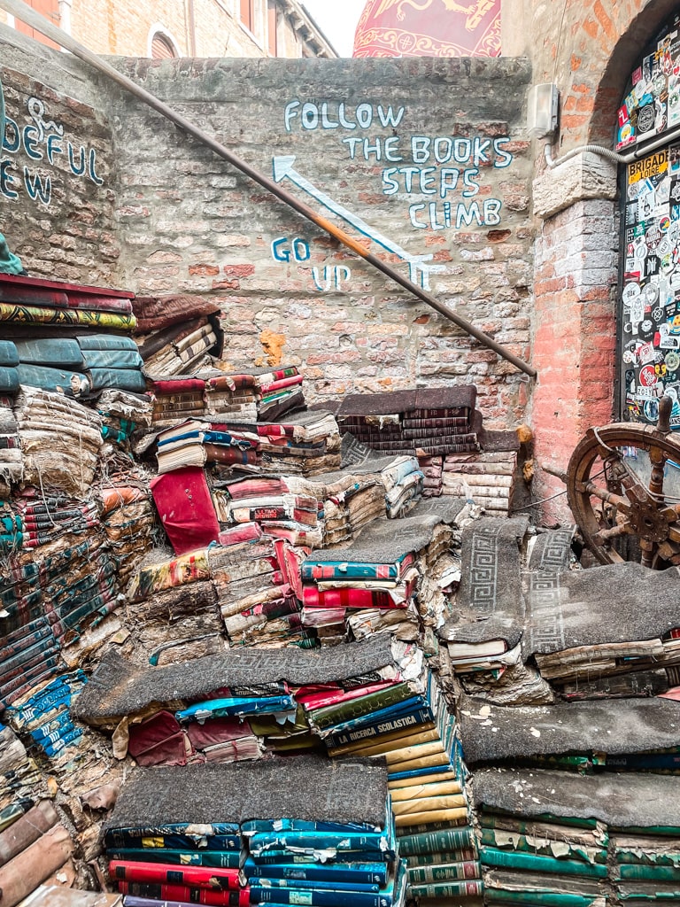 libreria-acqua-alta-venise